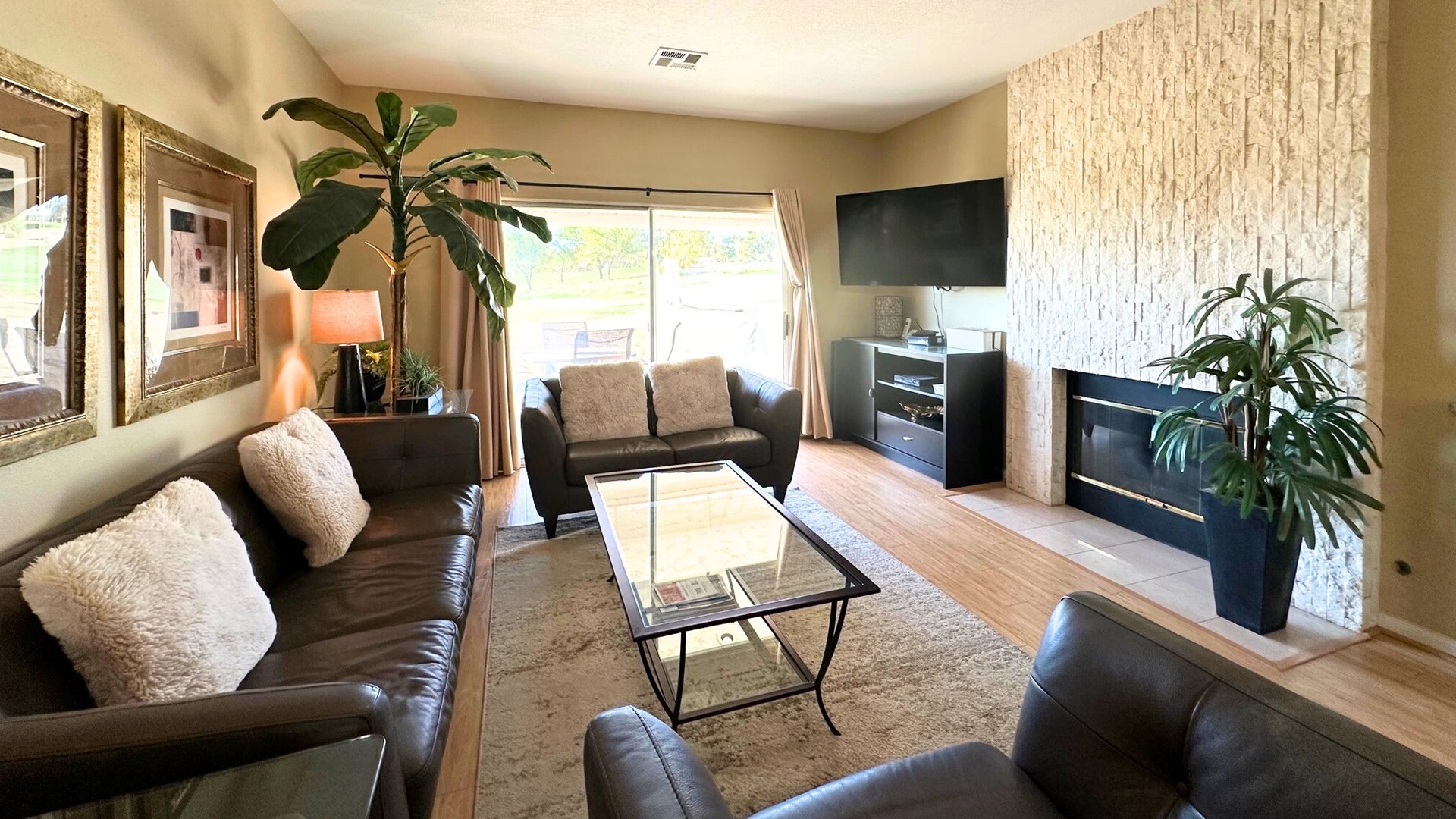 451DN in PALM DESERT, CA